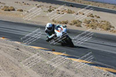 media/Dec-05-2024-Racers Edge (Thu) [[e102e0690b]]/2-A Group/Session 2 (Turn 12 Inside)/